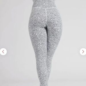 Buff Bunny Leggings